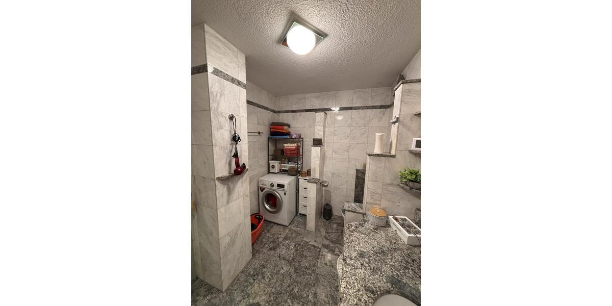 Erdgeschoßwohnung Herdecke - 2.5 Zimmer, 83 m&sup2;, 230.000&euro; | Angebot:26238337