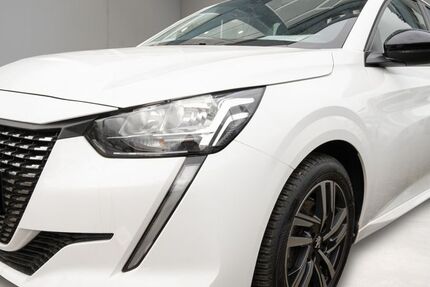 Peugeot 208 15.070 km 17.285 &euro; Herne 44625