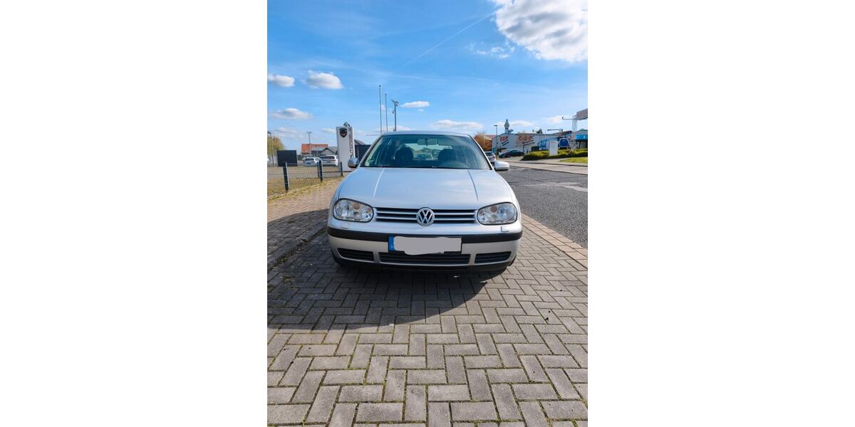 VW Golf 230.996 km 3.200 &euro; Bergkamen 59192