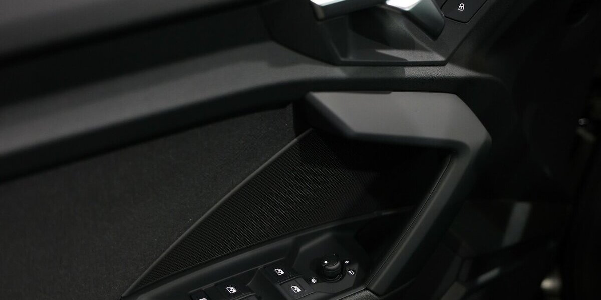 Audi A3 LIMOUSINE 35 TFSI BUSINESS BLACK LED,ACC+LANE 16.000 km 26.777 &euro; Hamm 59077