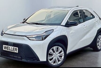 Toyota Aygo (X) 1.999 km 22.480 &euro; Dortmund 44143