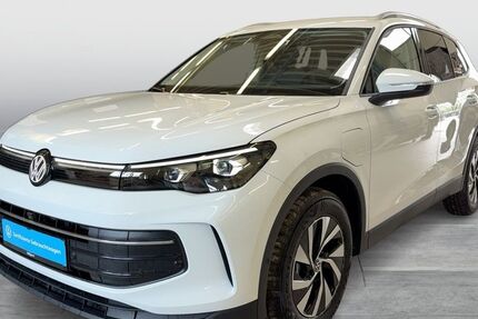 VW Tiguan 1.715 km 43.977 &euro; Unna 59423