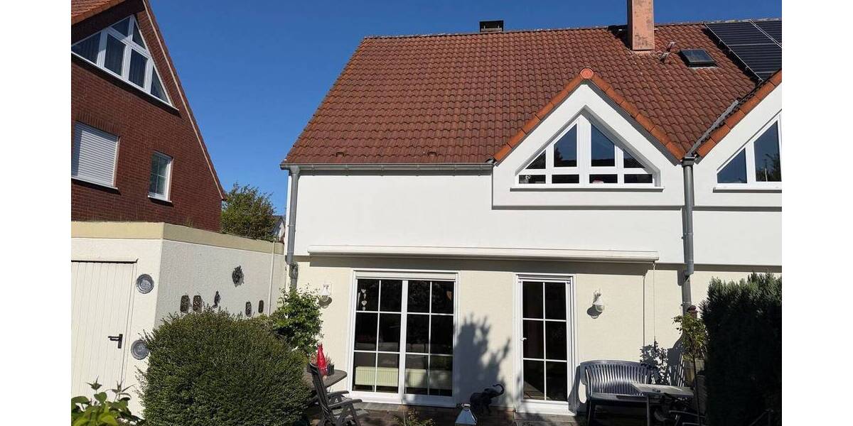 Doppelhaushälfte Schwerte - 4 Zimmer, 111 m&sup2;, 420.000&euro; | Angebot:26437026