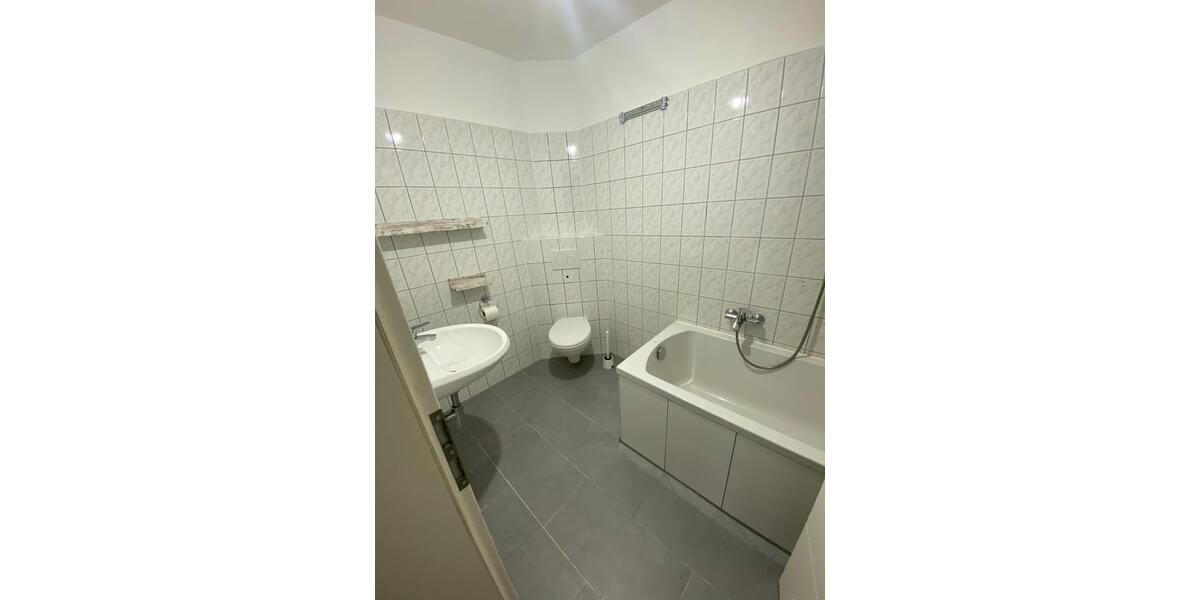 Etagenwohnung Lünen - 3 Zimmer, 80 m&sup2;, 600&euro; | Angebot:27602073