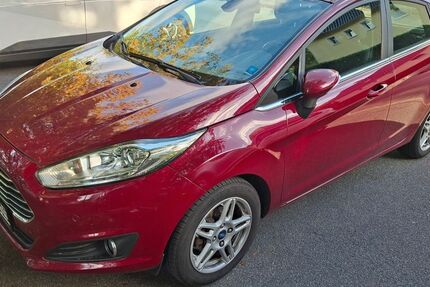 Ford Fiesta 128.000 km 6.100 &euro; Unna 59423