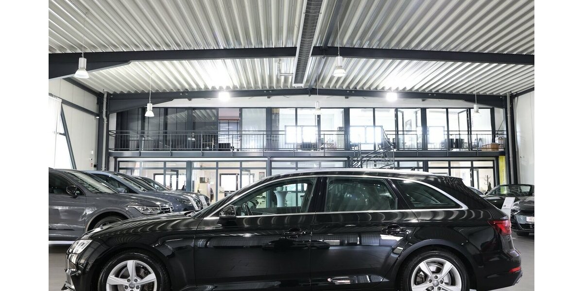 Audi A4 Avant 35 TFSI SPORT / 1.HAND / LED / NAVI+ 108.000 km 17.555 &euro; Hamm 59077