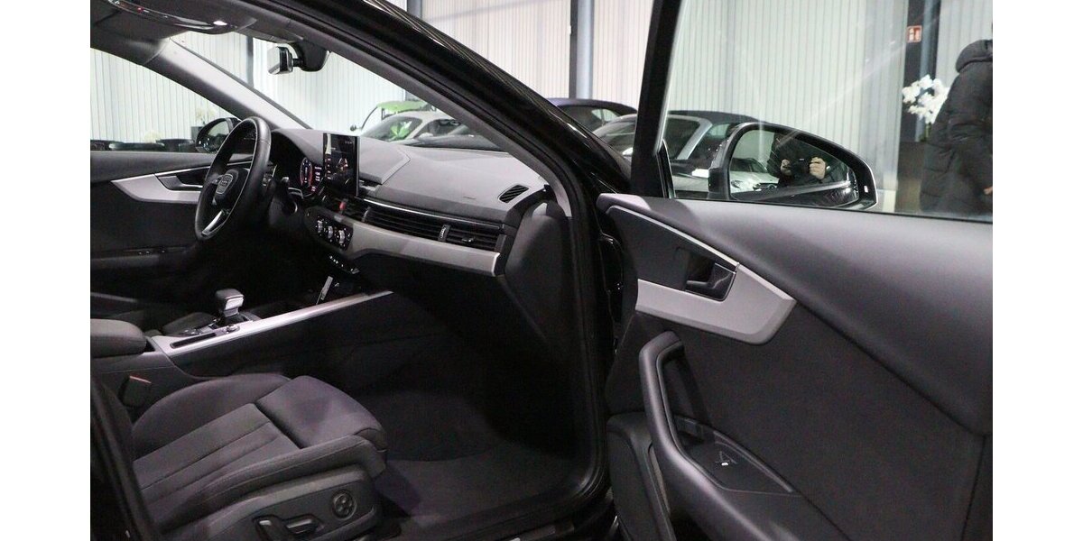 Audi A4 Avant 40 TDI BUSINESS SPORT / VIRTUAL-COCKPIT 42.000 km 27.555 &euro; Hamm 59077