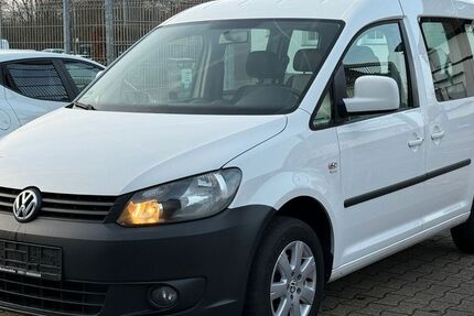 VW Caddy 199.990 km 5.849 &euro; Hamm 59077
