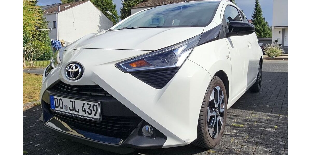 Toyota Aygo (X) 85.000 km 8.899 &euro; Bergkamen 59192