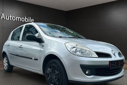 Renault Clio 166.327 km 1.790 &euro; Recklinghausen 45659
