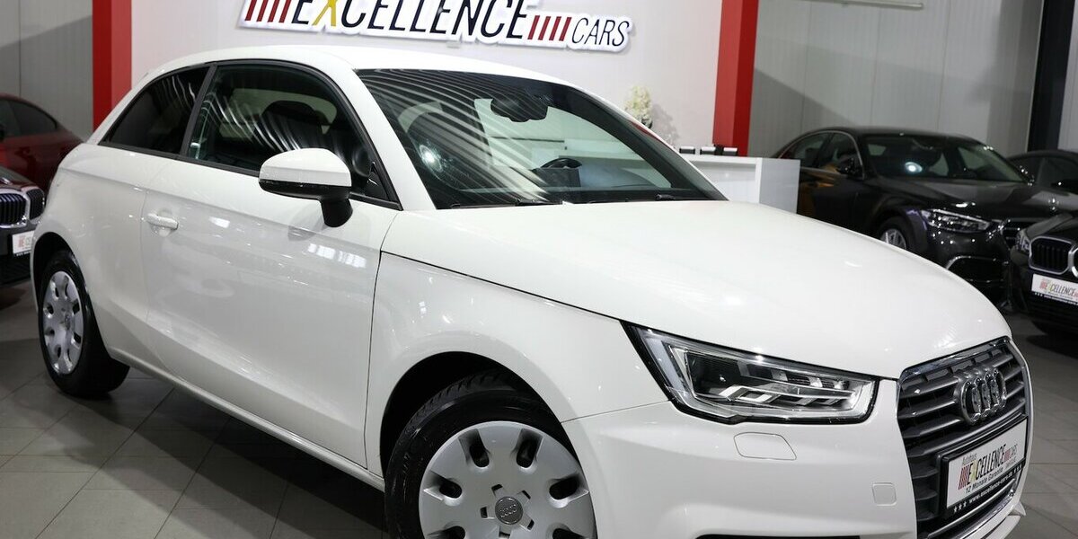 Audi A1 1.6 TDI SPORT WHITE / XENON, NAVI-MMI, LEDER 111.000 km 11.991 &euro; Hamm 59077