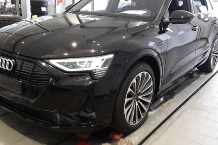Audi e-tron 72.919 km 37.810 &euro; Hagen 58091
