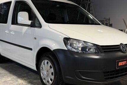 VW Caddy 171.000 km 7.290 &euro; Unna 59425