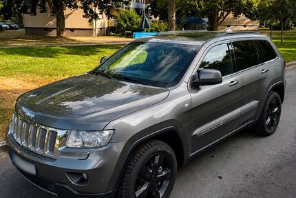 Jeep Grand Cherokee 237.350 km 8.900 &euro; Bönen 59199