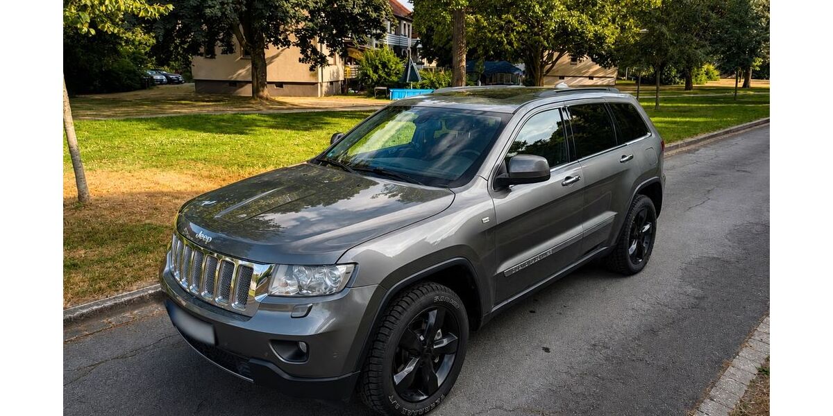 Jeep Grand Cherokee 237.350 km 8.900 &euro; Bönen 59199