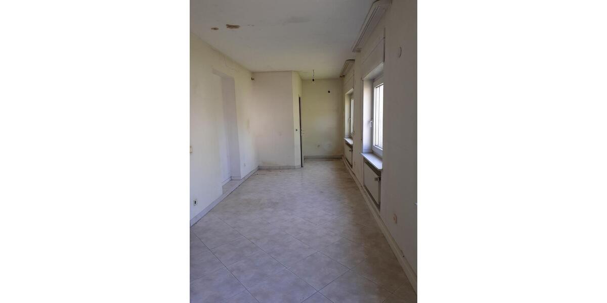 Etagenwohnung Hamm - 3 Zimmer, 142 m&sup2;, 150.000&euro; | Angebot:26754330
