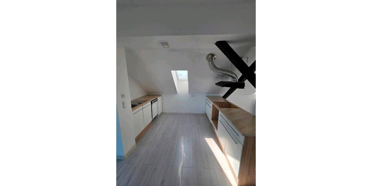 Dachgeschoßwohnung Herne Sodingen - 2 Zimmer, 80 m&sup2;, 600&euro; | Angebot:26551131
