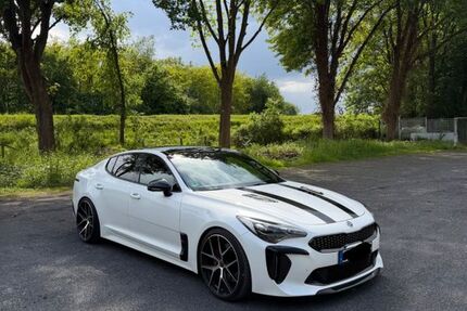Kia Stinger 110.000 km 27.699 &euro; Selm 59379