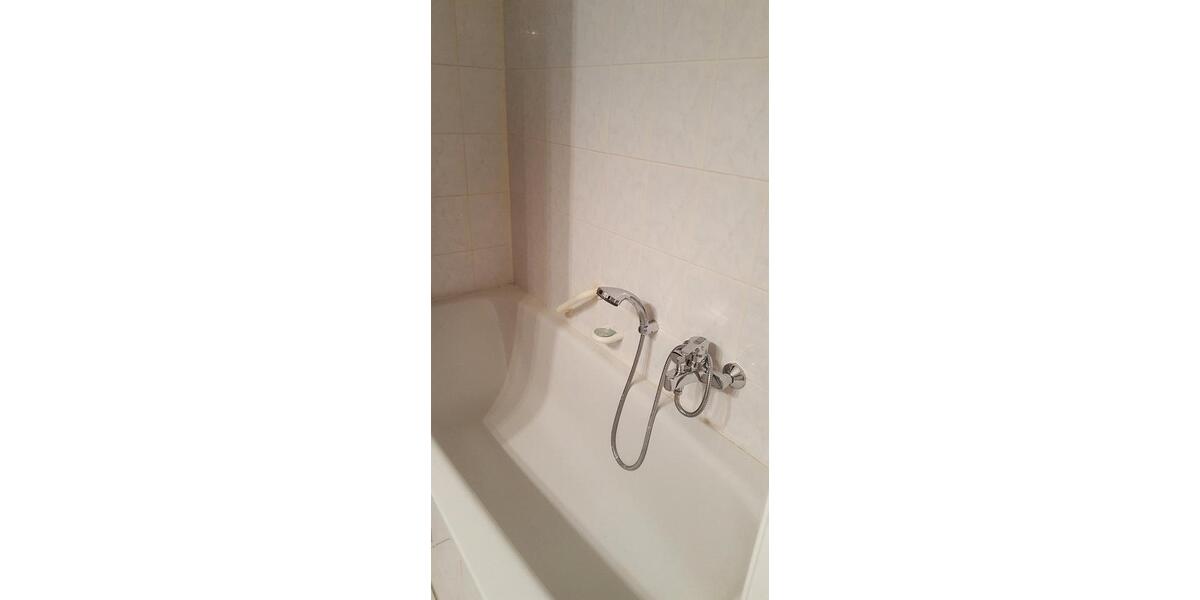 Etagenwohnung Herne Wanne-Bickern - 1 Zimmer, 65 m&sup2;, 490&euro; | Angebot:27606564