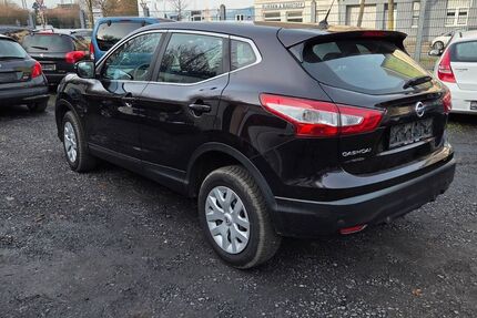 Nissan Qashqai 293.000 km 5.150 &euro; Dortmund 44147