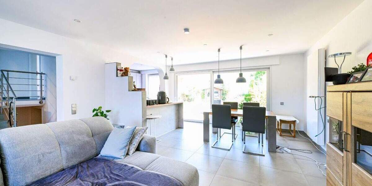 Bungalow Hamm Lohauserholz - 6 Zimmer, 108 m&sup2;, 350.000&euro; | Angebot:25879878