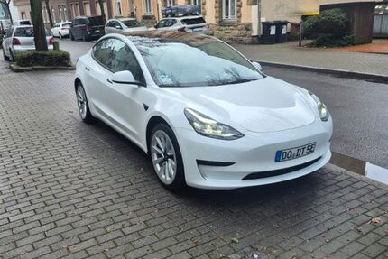 Tesla Model 3 37.000 km 26.999 &euro; Dortmund - Innenstadt-West 44149