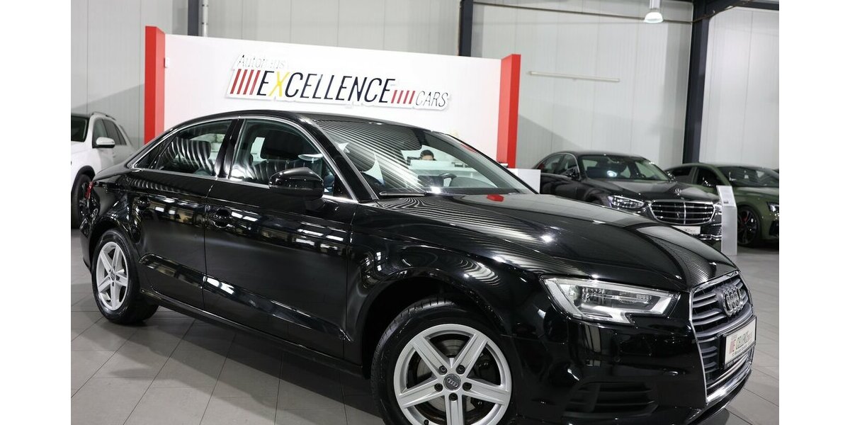 Audi A3 LIMOUSINE 1.4 TFSI BUSINESS / VIRTUAL-COCKPIT 119.000 km 16.333 &euro; Hamm 59077