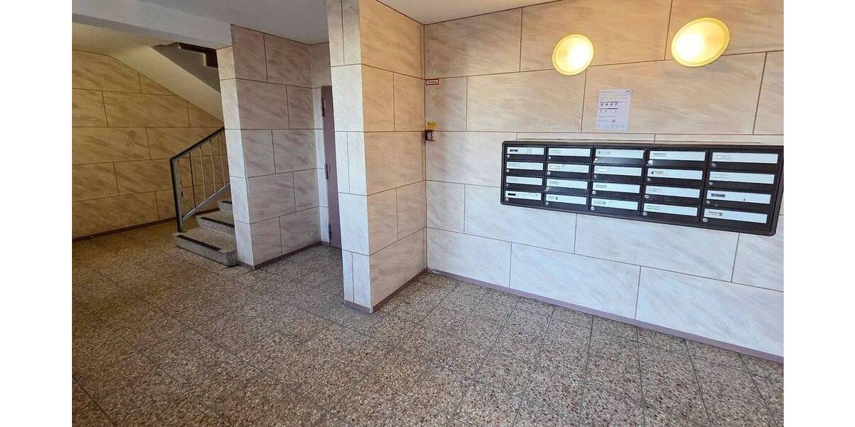 Etagenwohnung Bochum Querenburg - 2 Zimmer, 43 m&sup2;, 390&euro; | Angebot:26763361
