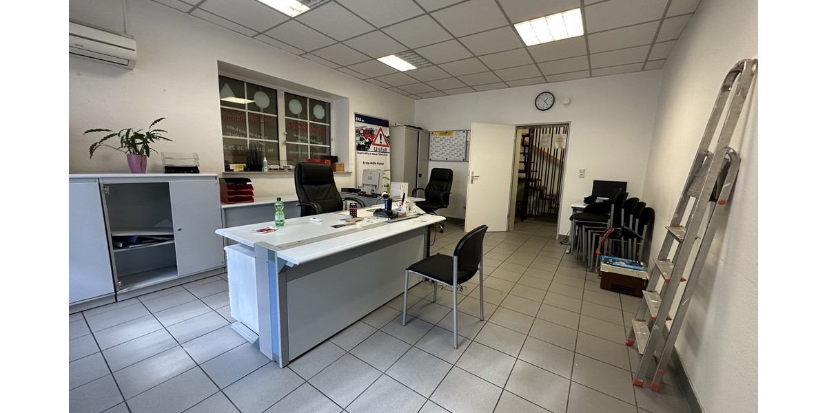 Attraktive Fahrschulfläche in Top-Lage von Dortmund-Brackel - Gewerbeobjekt Dortmund / Brackel Brackel | Angebot:26057671