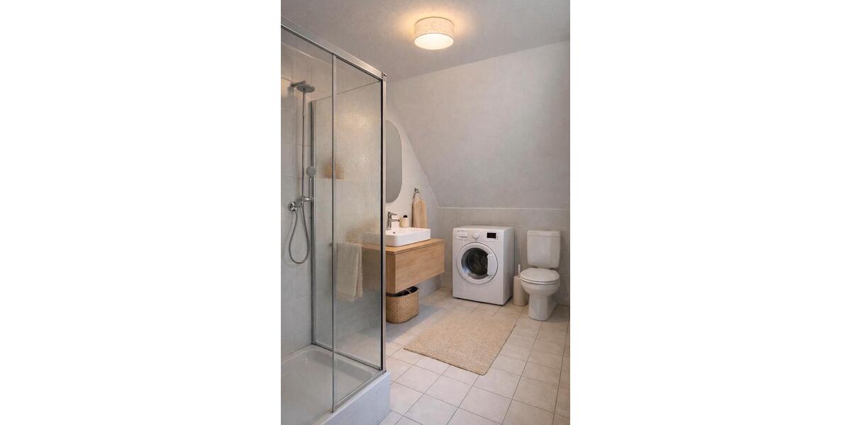 Etagenwohnung Iserlohn - 3 Zimmer, 135 m&sup2;, 1.100&euro; | Angebot:26025030