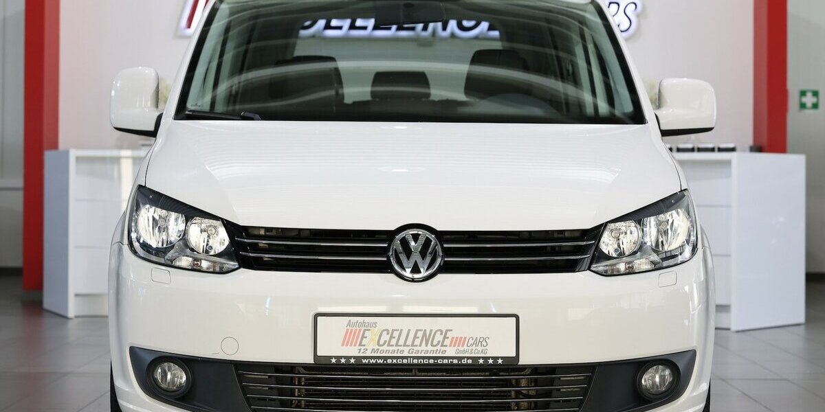VW Caddy KOMBI 1.6 TDI DSG EDITION-30 WHITE & BLACK 144.000 km 14.881 &euro; Hamm 59077