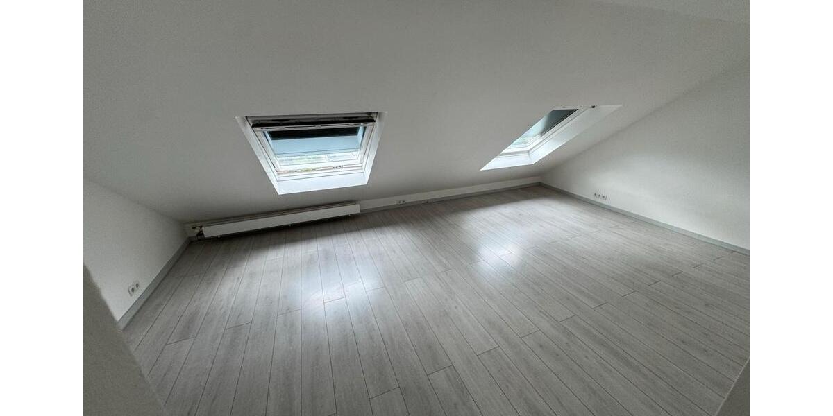 Dachgeschoßwohnung Datteln - 2 Zimmer, 52 m&sup2;, 400&euro; | Angebot:25990107