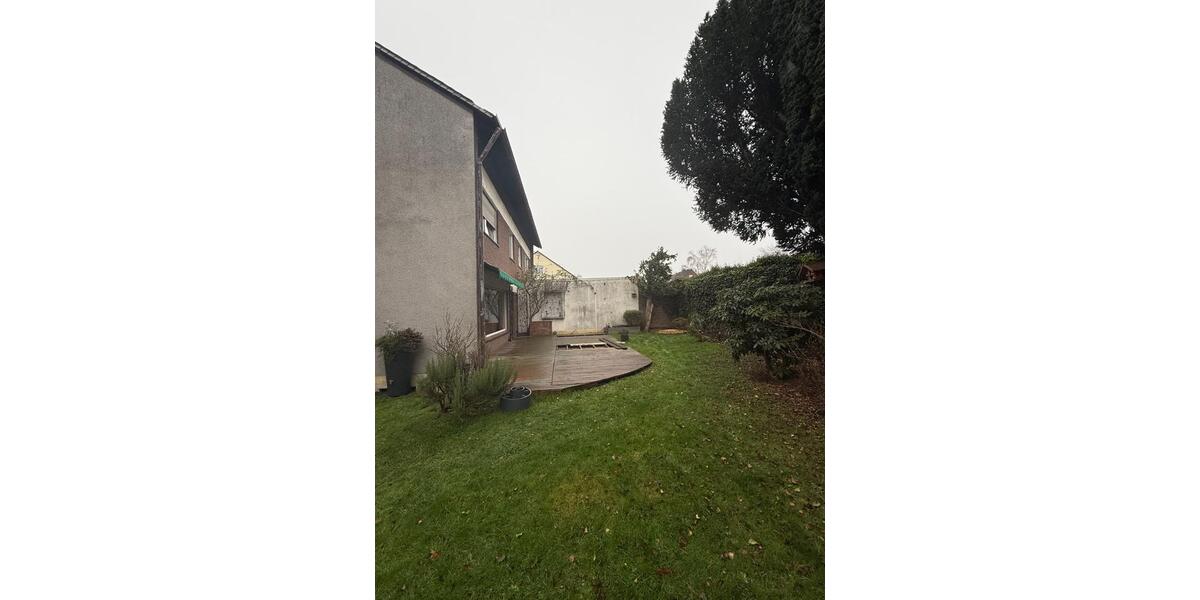 Erdgeschoßwohnung Dortmund Brackel - 3 Zimmer, 110 m&sup2;, 1.450&euro; | Angebot:24420094