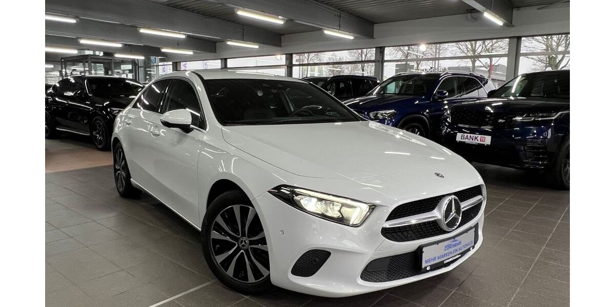 Mercedes-Benz A 220 89.490 km 26.400 &euro; Werl 59457