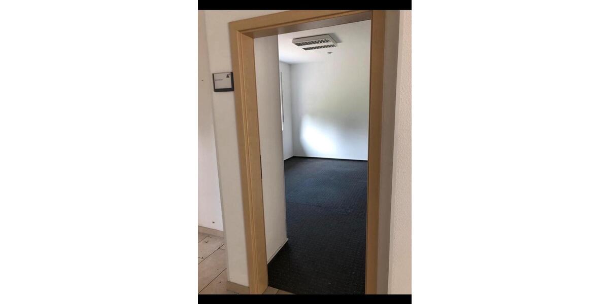 Reihenhaus Holzwickede - 5 Zimmer, 200 m&sup2;, 1.500&euro; | Angebot:25352181