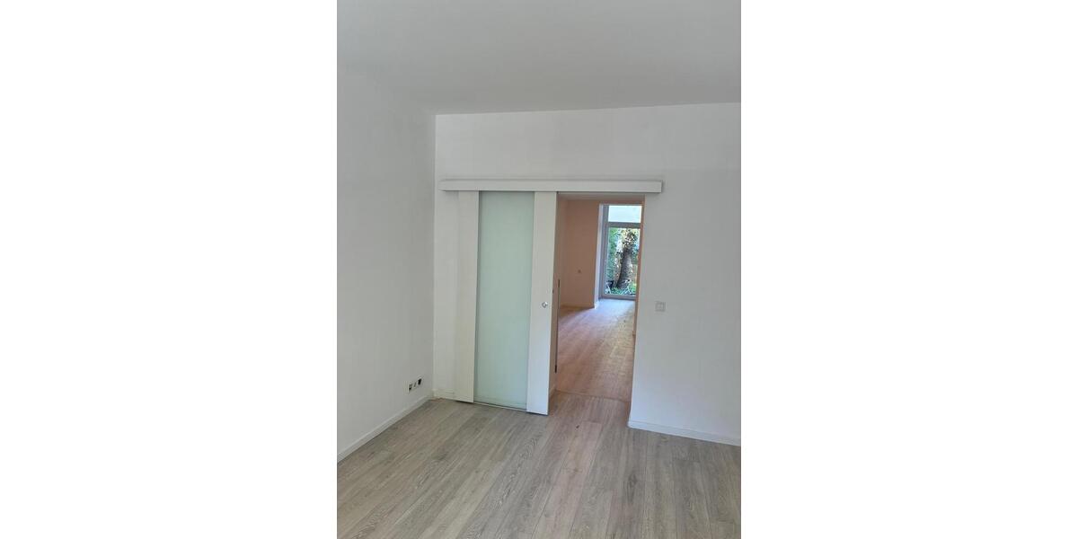 Terrassenwohnung Bochum Bochum-Mitte - 1.5 Zimmer, 40 m&sup2;, 415&euro; | Angebot:26279670