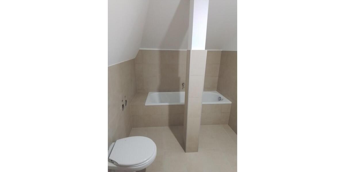 Etagenwohnung Dortmund Aplerbeck - 3 Zimmer, 82 m&sup2;, 1.100&euro; | Angebot:25079588