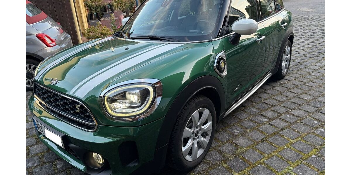 Mini Countryman SE (Cooper) 69.122 km 23.500 &euro; Witten 58452