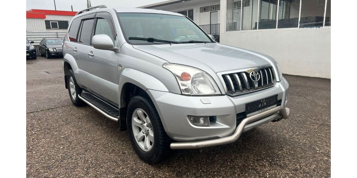 Toyota Land Cruiser 222.624 km 10.900 &euro; Hamm 59067