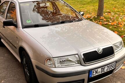 Skoda Octavia 79.000 km 2.900 &euro; Witten 58454