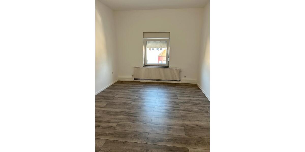 Etagenwohnung Schwerte - 3.5 Zimmer, 85 m&sup2;, 1.000&euro; | Angebot:26051046