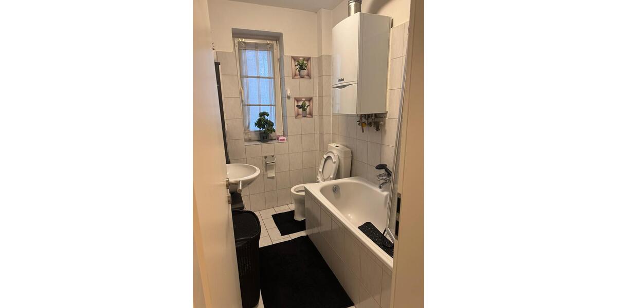 Erdgeschoßwohnung Herne Wanne-Bickern - 2 Zimmer, 48 m&sup2;, 4.000&euro; | Angebot:25935294