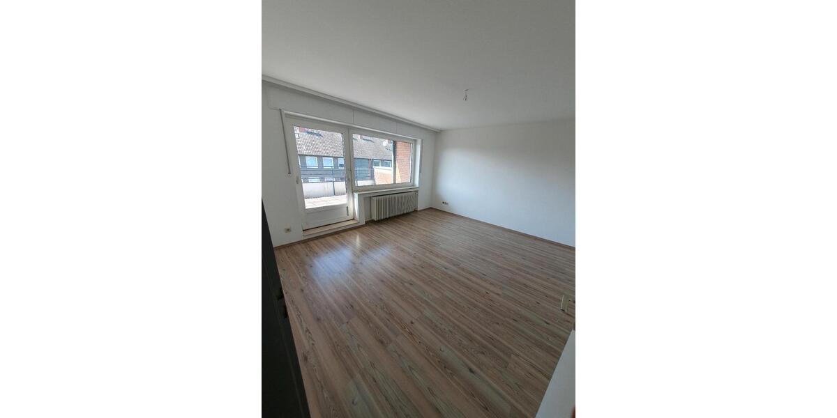 Etagenwohnung Recklinghausen Berghausen - 9 Zimmer, 33 m&sup2;, 455&euro; | Angebot:26023940