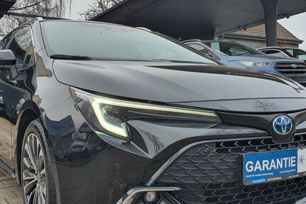 Toyota Corolla 153.000 km 21.490 &euro; Dortmund 44145