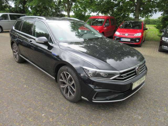 VW Passat Variant GTE 1.4 eHybrid NAVI AHK KAMERA IQ 71.470 km 24.988 &euro; Bergkamen 59192