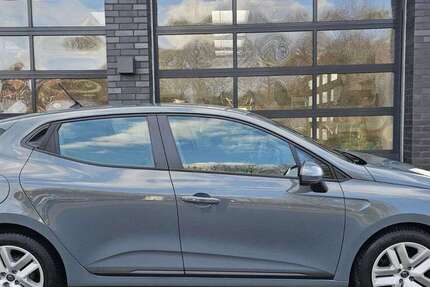 Renault Clio 25.000 km 14.490 &euro; Ascheberg 59387