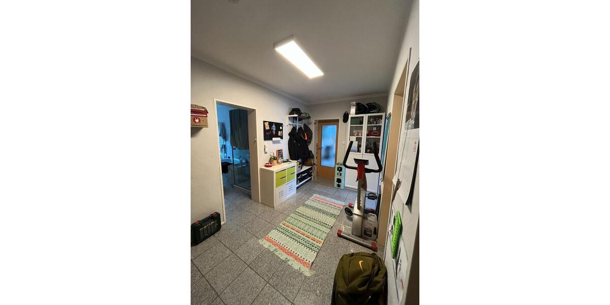Erdgeschoßwohnung Wickede (Ruhr) - 5 Zimmer, 110 m&sup2;, 915&euro; | Angebot:25146672