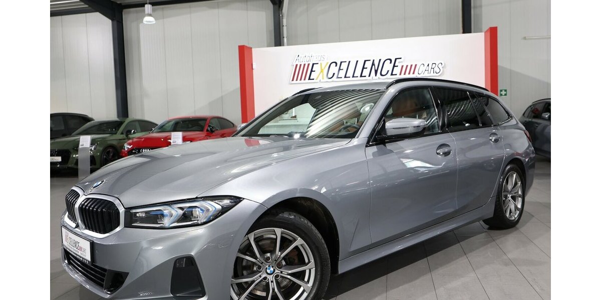 BMW 318d Touring SPORT SHADOW GREY&BROWN / PANORAMA 116.000 km 25.777 &euro; Hamm 59077