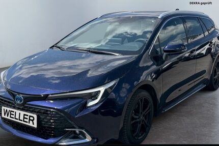 Toyota Corolla 13.695 km 30.180 &euro; Hamm 59067