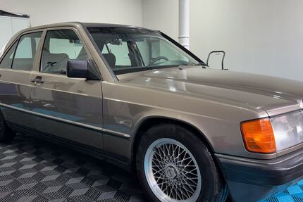 Mercedes-Benz 190 242.800 km 8.499 &euro; Dortmund 44319